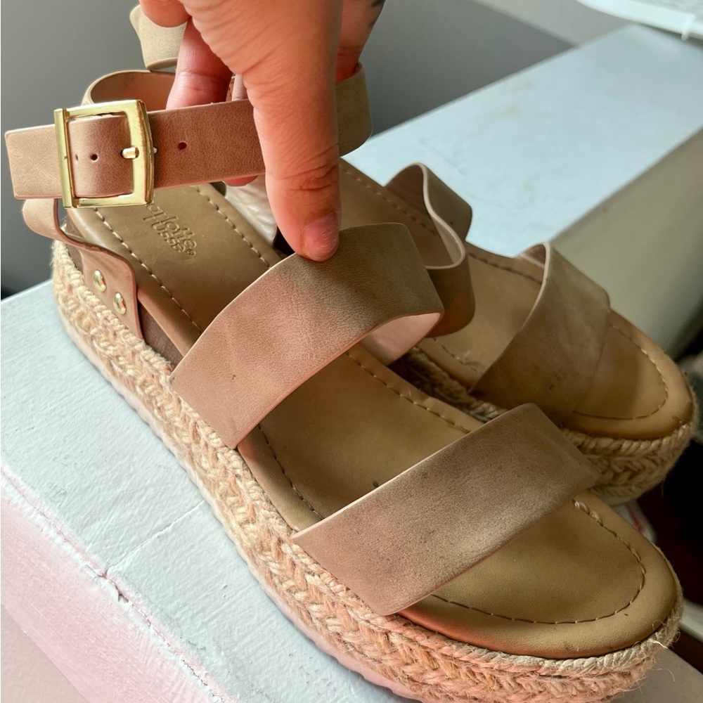 tan platform sandals size 7